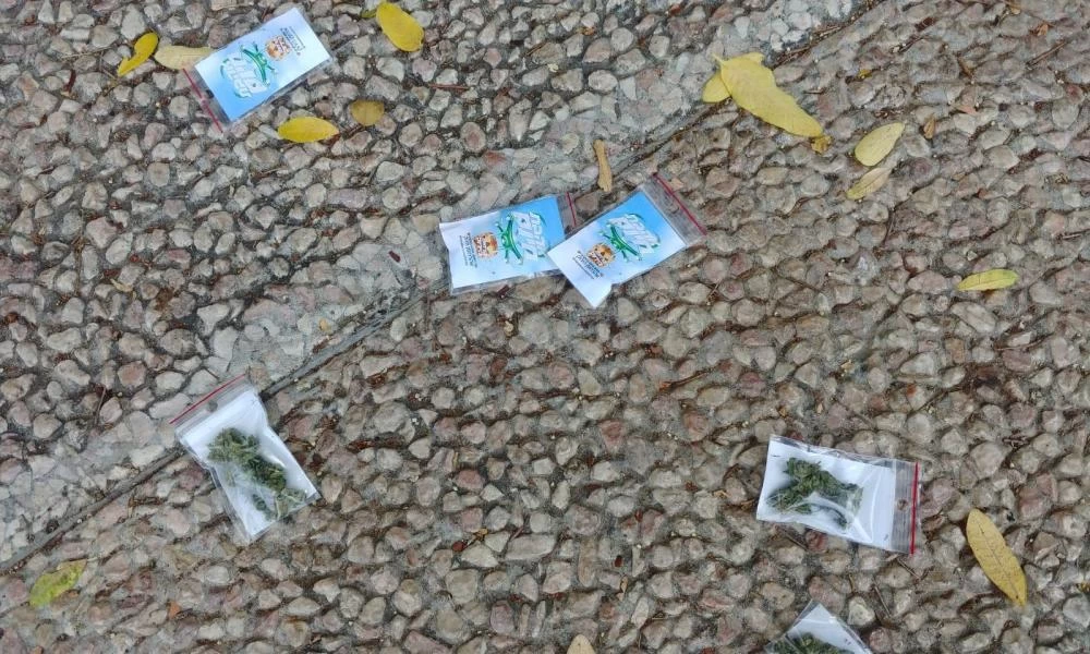 Κάνναβη εξ ουρανού στο Τελ Αβίβ: "Έβρεξε" εκατοντάδες σακουλάκια με χασίς